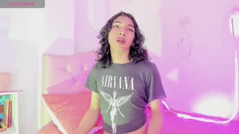 Victoria online show from 11-28-25, 04:20