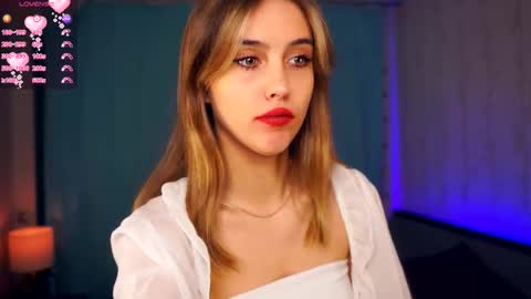 Anasteisha  Day Helen  Night online show from 11-19-25, 07:58