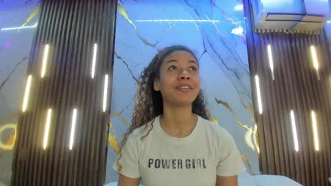 Snapshot of victoriaduarte chatting on 06-05-26, 08:14 Victoria online show from 06-05-26, 08:14