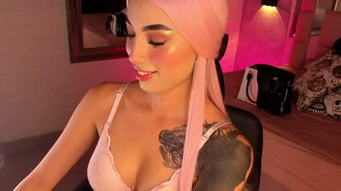 VICTORIA online show from 01-30-25, 08:21