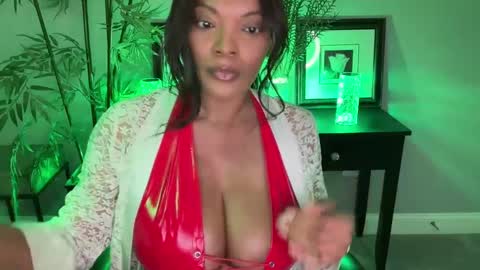 Victoria online show from 02-12-25, 08:18