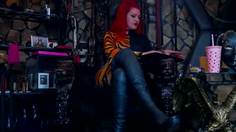 Victoria Heller online show from 01-09-25, 07:42