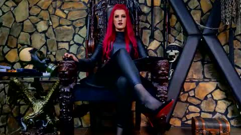 Victoria Heller online show from 11-08-25, 05:40