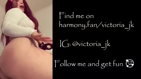 Snapshot of victoriajk chatting on 09-15-25, 12:05 Victoria online show from 09-15-25, 12:05