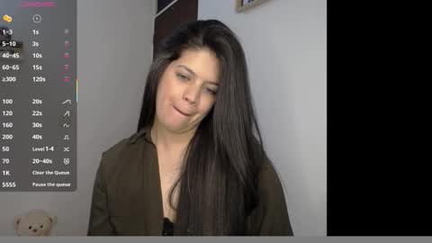 Snapshot of victorialg chatting on 11-06-25, 07:48 victorialg online show from 11-06-25, 07:48