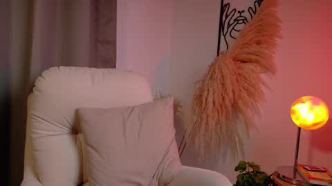 VictoriaNova online show from 02-27-26, 08:20