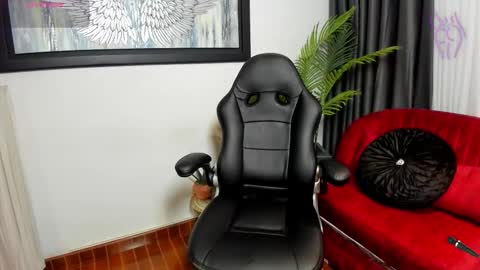 victoriapaker online show from 02-04-26, 10:43