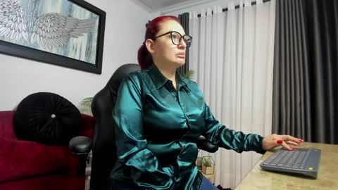 victoriapaker online show from 04-08-26, 10:04