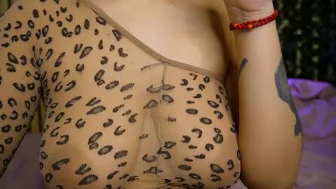 victoriarim online show from 02-11-26, 06:18