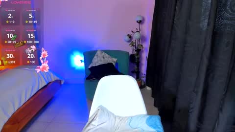 victoriasmithtv online show from 03-11-25, 09:37