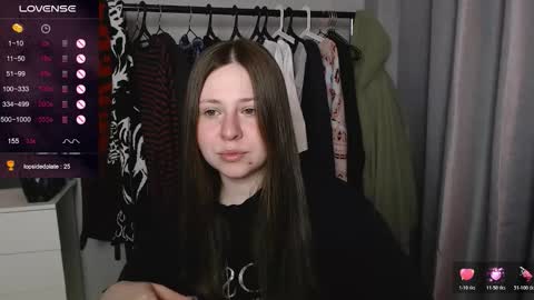 Snapshot of victoriassecrets_ chatting on 02-21-26, 07:15 victoriassecrets_ online show from 02-21-26, 07:15