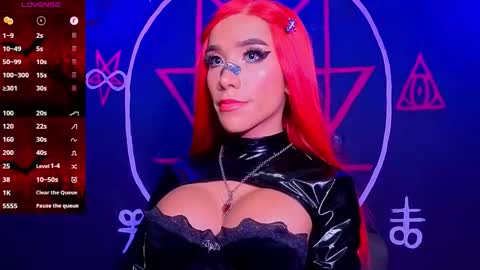 Snapshot of victoriavampire666 chatting on 11-17-25, 08:36 Victoria Vampire online show from 11-17-25, 08:36