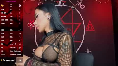 Snapshot of victoriavampire666 chatting on 11-20-25, 06:40 Victoria Vampire online show from 11-20-25, 06:40