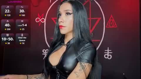 Snapshot of victoriavampire666 chatting on 11-27-25, 12:46 Victoria Vampire online show from 11-27-25, 12:46