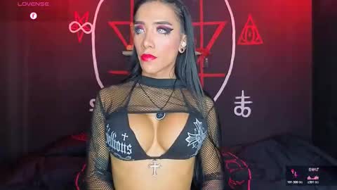 Snapshot of victoriavampire666 chatting on 02-19-26, 07:54 Victoria Vampire online show from 02-19-26, 07:54