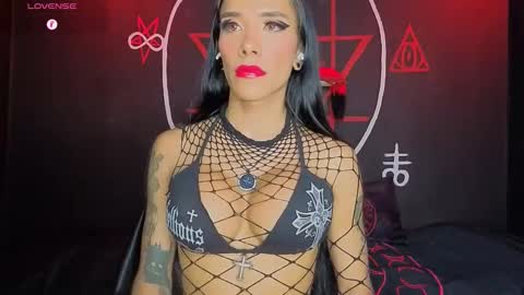 Snapshot of victoriavampire666 chatting on 02-22-26, 02:24 Victoria Vampire online show from 02-22-26, 02:24