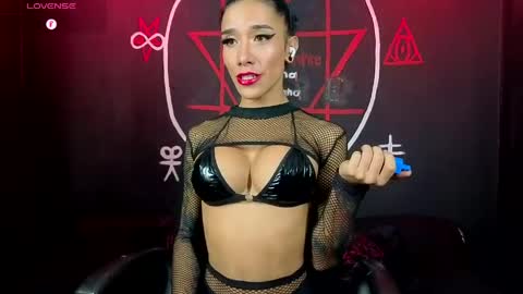 Victoria Vampire online show from 04-22-26, 03:42