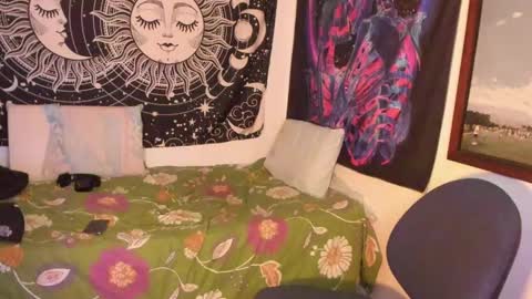 Snapshot of victorino_jhonson chatting on 12-27-24, 12:12 Victorino Jhonson online show from 12-27-24, 12:12