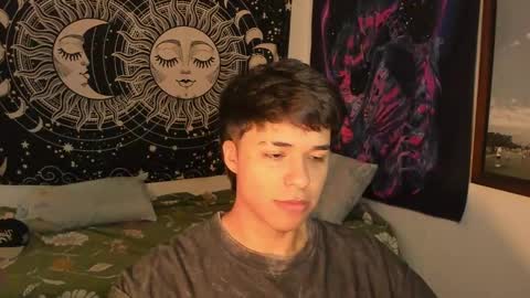 Snapshot of victorino_jhonson chatting on 01-03-25, 06:46 Victorino Jhonson online show from 01-03-25, 06:46