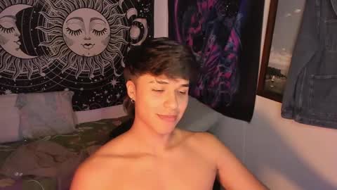 Snapshot of victorino_jhonson chatting on 02-22-25, 01:44 Victorino Jhonson online show from 02-22-25, 01:44