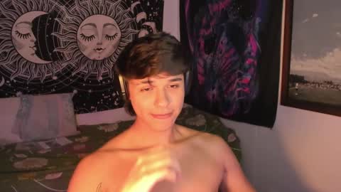 Snapshot of victorino_jhonson chatting on 03-07-25, 02:36 Victorino Jhonson online show from 03-07-25, 02:36