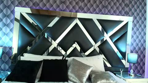 victtoria lee online show from 02-20-25, 07:08