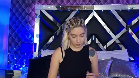 victtoria lee online show from 03-09-26, 06:56