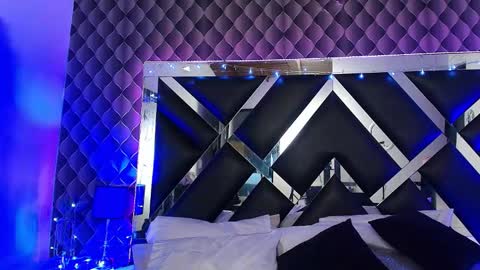 victtoria lee online show from 03-17-26, 12:37