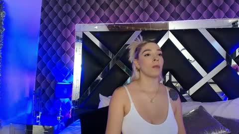 victtoria lee online show from 07-28-26, 08:52