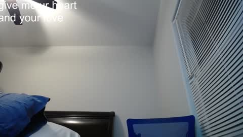 Snapshot of vietnamese23 chatting on 01-10-25, 12:36 wonderful online show from 01-10-25, 12:36