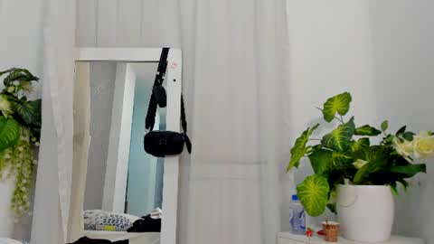 viictoriiasaenz online show from 06-10-26, 09:35