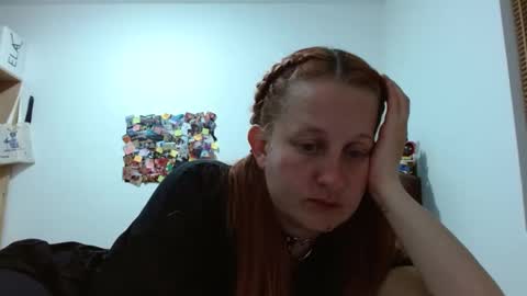 Violeta online show from 01-22-25, 04:55