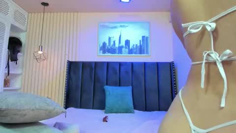 Viiolett online show from 03-08-26, 08:45