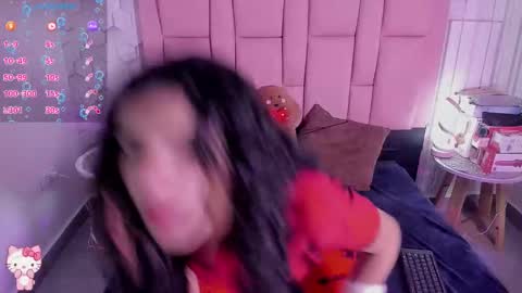 Snapshot of viiolettlopez chatting on 11-07-25, 01:22 Violet online show from 11-07-25, 01:22