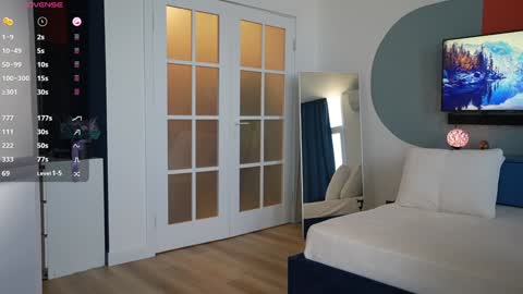 vika54784 online show from 03-10-25, 06:16