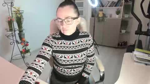 Ukrainian-woman online show from 02-02-26, 06:23