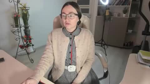 Ukrainian-woman online show from 02-04-26, 06:08