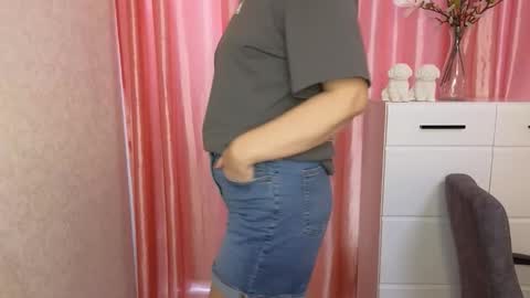 Vika online show from 09-18-25, 09:44