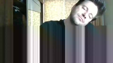 Snapshot of vikbika2 chatting on 01-19-25, 02:28  Tom reunz online show from 01-19-25, 02:28