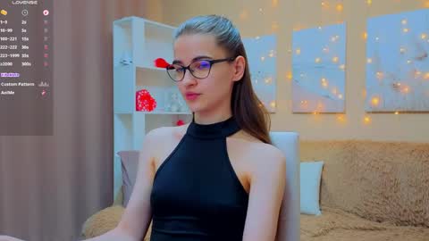 vikiberry online show from 04-18-26, 04:11