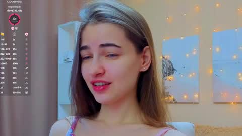 vikiberry online show from 04-25-26, 04:26