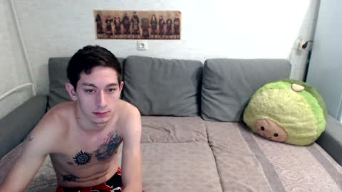 max-and-nika online show from 12-18-24, 03:55