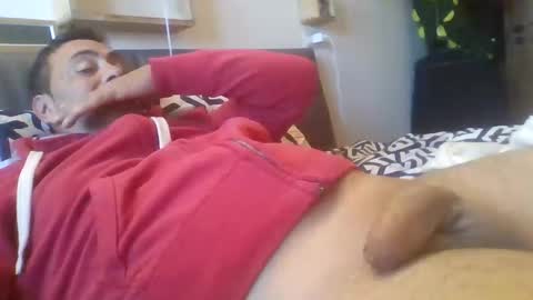 Snapshot of viking8819 chatting on 11-10-25, 12:37 viking8819 online show from 11-10-25, 12:37