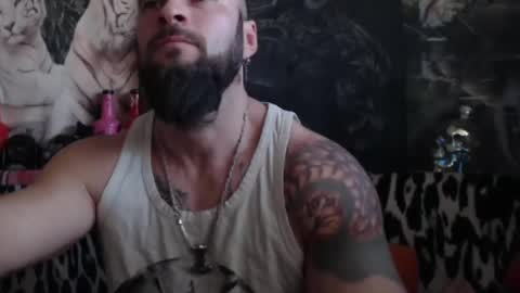 Snapshot of viking_me chatting on 01-06-25, 06:36 viking online show from 01-06-25, 06:36