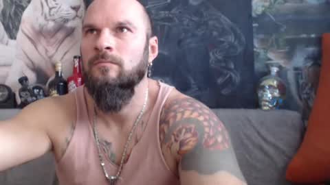 Snapshot of viking_me chatting on 01-12-25, 10:02 viking online show from 01-12-25, 10:02