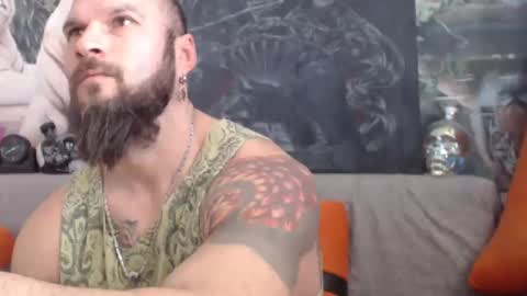 Snapshot of viking_me chatting on 01-17-25, 11:27 viking online show from 01-17-25, 11:27