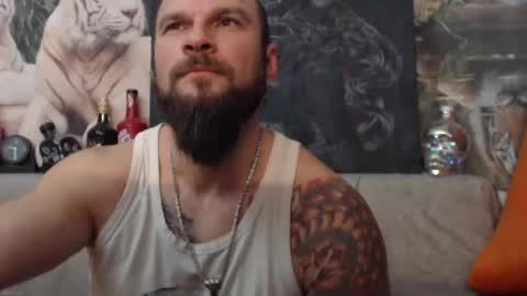 Snapshot of viking_me chatting on 01-17-25, 09:17 viking online show from 01-17-25, 09:17