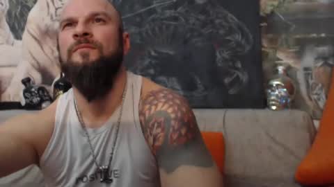 Snapshot of viking_me chatting on 01-22-25, 08:59 viking online show from 01-22-25, 08:59