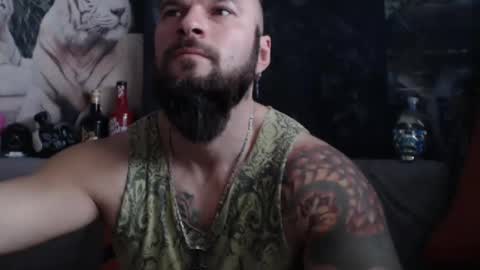 Snapshot of viking_me chatting on 01-26-25, 07:42 viking online show from 01-26-25, 07:42