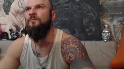 Snapshot of viking_me chatting on 01-26-25, 08:23 viking online show from 01-26-25, 08:23